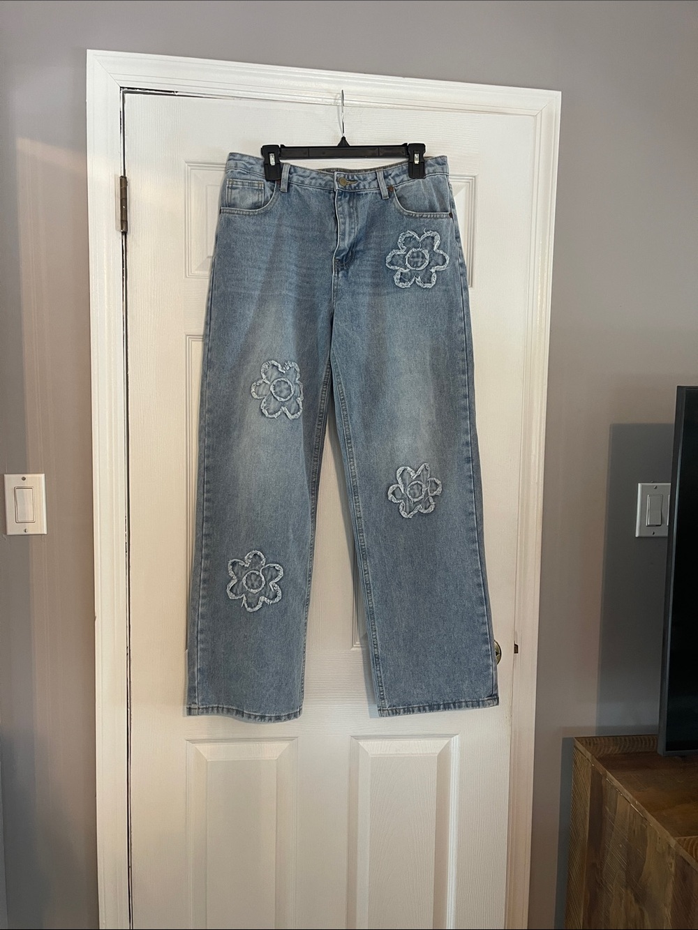 Cali 1250 Light Blue Floral Embroidered Jeans